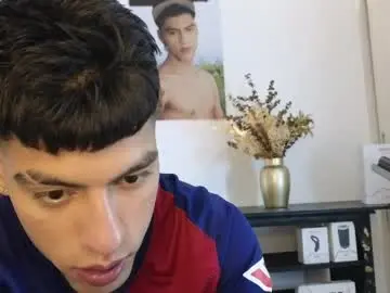 Chaturbate Live Sex Cam of russell_adams_