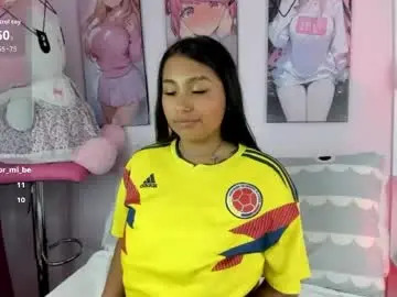 Chaturbate Adult Video Chat of tinna_noa