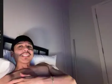 Chaturbate Adult Video Chat of xmomentumx