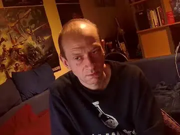 Chaturbate Nude Webcam of _svenerd87___