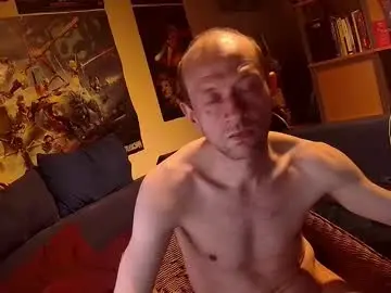 Chaturbate Live Porn of _svenerd87___