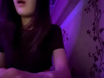 Chaturbate Live Sex Cam of migdaliafenlon