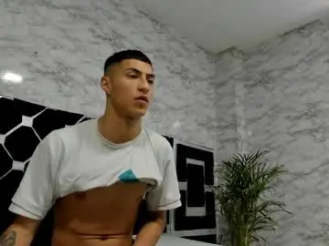 Chaturbate Free Porn Cam of mr_porn_9