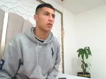 Chaturbate Adult Webcam of mr_porn_9