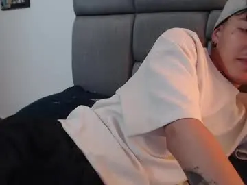 Chaturbate Watch Live Sex Cams of naytonfreeman