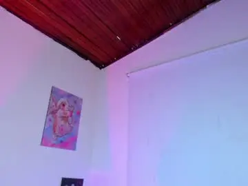 Chaturbate Adult Webcams of ale_alejandra