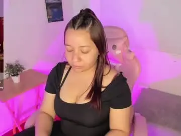 Chaturbate Watch Live Sex Cams of ale_alejandra