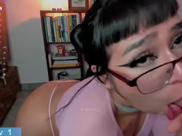 Chaturbate Adult Webcams of karla__1