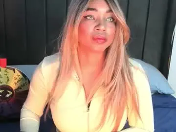 Chaturbate Best live sex cam show of kyliewhiteboobs