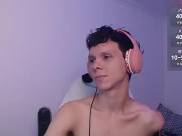 Chaturbate Best live sex cam show of bryamado