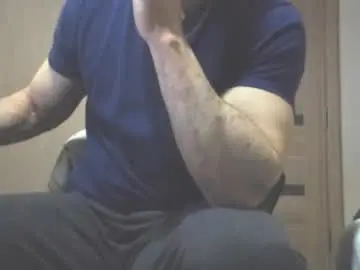 Chaturbate Free Porn Cam of carin_the_body