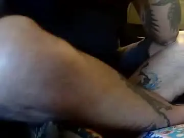 Chaturbate Live Porn of peanutbutterandjealous1