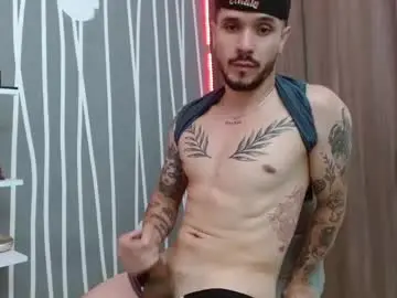 Chaturbate Free Porn Cam of santti_torres