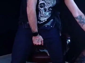 Chaturbate Live Sex Cam of axelcolton