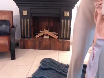 Chaturbate Nude Webcam of girlwhitelatina