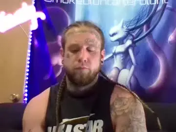 Chaturbate Free Porn Cam of smokebluntafterblunt