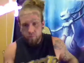 Chaturbate Free Porn Cam of smokebluntafterblunt
