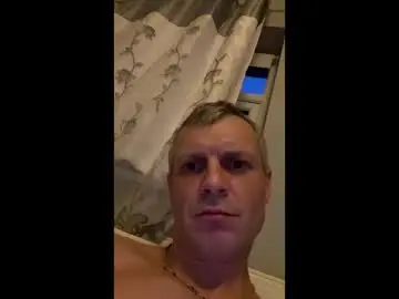 Chaturbate Free Porn Cam of tuhksiidmtwo