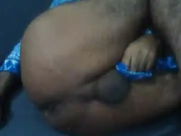 Chaturbate Nude Webcam of vicky_5540