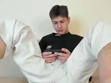 Chaturbate Live Sex Cam of alikuskya