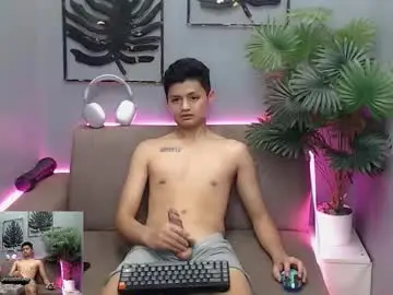 Chaturbate Adult Webcams of bhillrhey121103