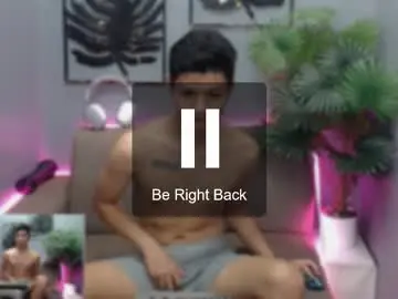 Chaturbate Watch Live Sex Cams of bhillrhey121103