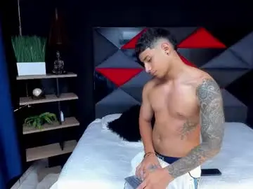 Chaturbate Free Porn Cam of jaze_bradley