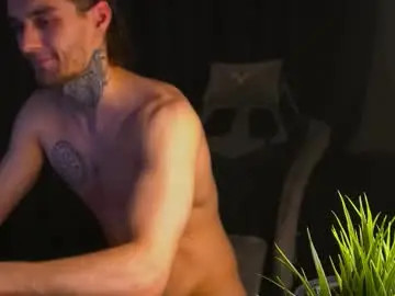 Chaturbate Free Porn Cam of asher_88