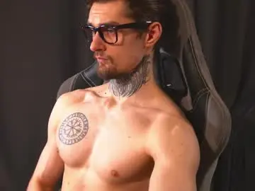 Chaturbate Live Sex Cam of asher_88