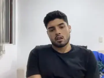 Chaturbate Adult Video Chat of bdever7