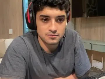 Chaturbate Adult Video Chat of bdever7