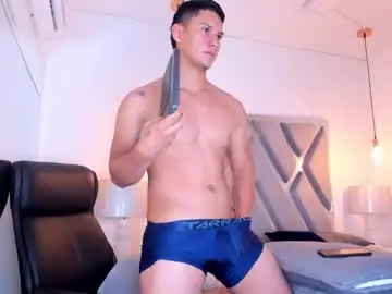 Chaturbate Free Live Porn of chris_diamonnd