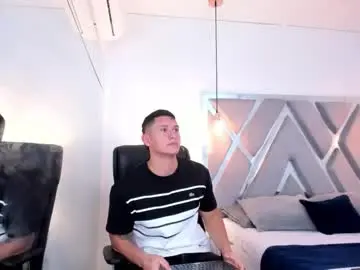 Chaturbate Free Live Porn of chris_diamonnd