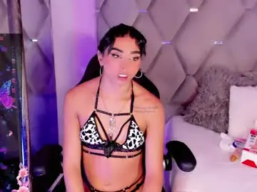 Chaturbate Sex Cam of daniiela_ember