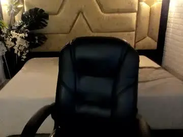 Chaturbate Best live sex cam show of crimson_tati