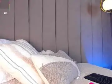 Chaturbate Live Sex Cam of elise_diamond