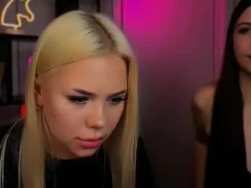 Chaturbate Live Sex Cam of jessi_lady1