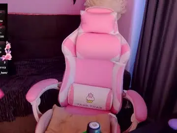 Chaturbate Best live sex cam show of naomiskinny