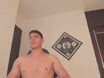 Chaturbate Live Sex Cam of zamir_scott