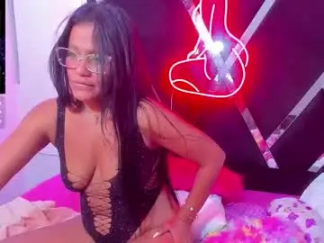 Chaturbate Free Porn Cam of cami_sophia