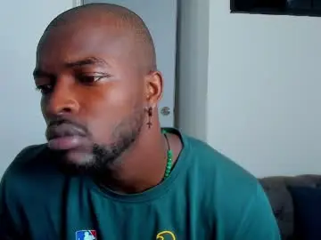 Chaturbate Live Porn of dylantaylor_1