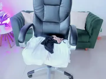 Chaturbate Live Sex Cam of mystic_nova_