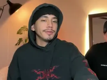 Chaturbate Free Porn Cam of noah_and_steven