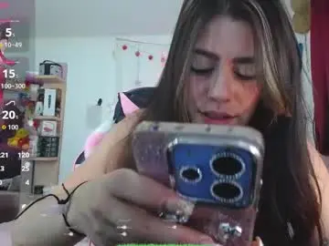 Chaturbate Live Porn of rosario_1996