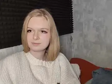 Chaturbate Free Porn Cam of chanelledroz