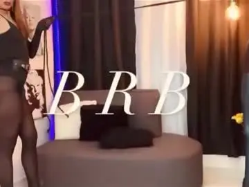 Chaturbate Live Sex Cam of dalila_oficials