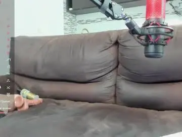 Chaturbate Best live sex cam show of emilymichaels