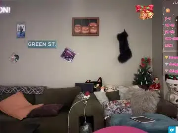 Chaturbate Best live sex cam show of greenxxxqueen