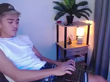 Chaturbate Free Live Porn of jaysee_hugecox