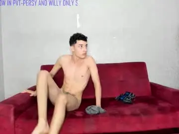Chaturbate Live Sex Cam of pelusos_mens
